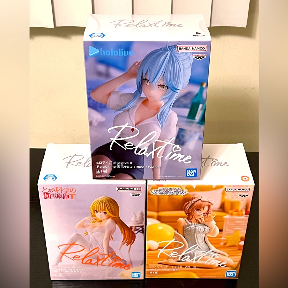 Relax Time Figure Set of 3 - Shokuhou Misaki, Yukihana Lamy, Ichikawa Hinana